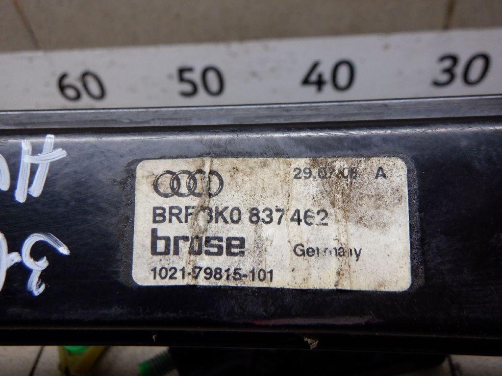 Стеклоподъемник электр. передний правый