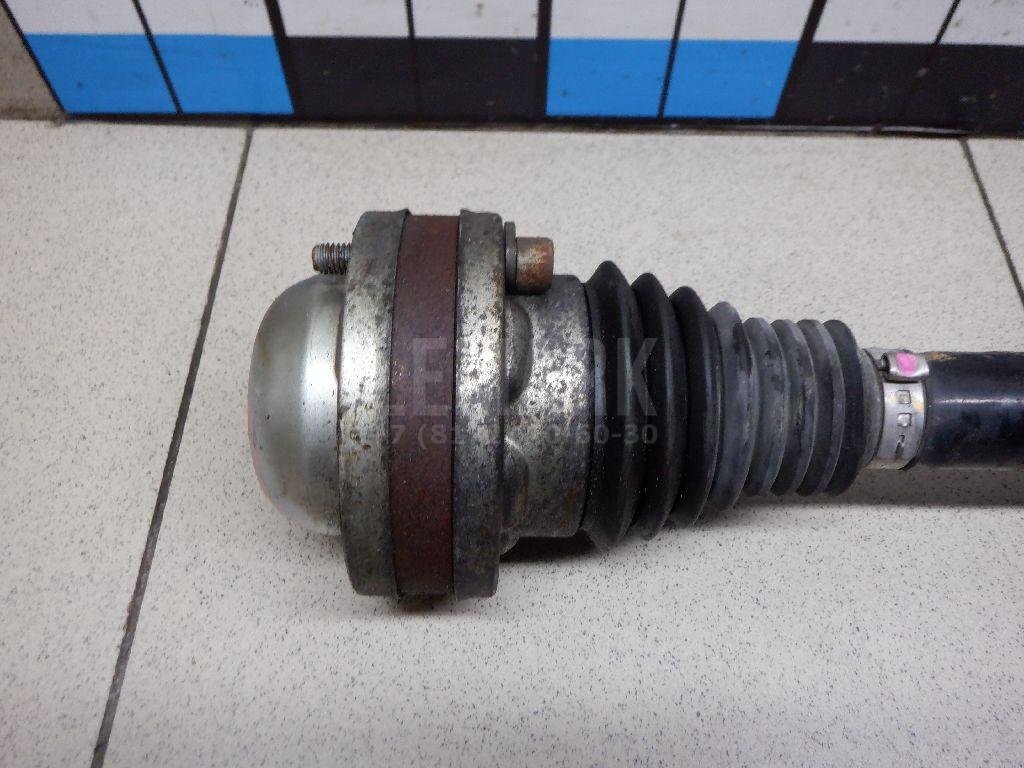 Полуось задняя