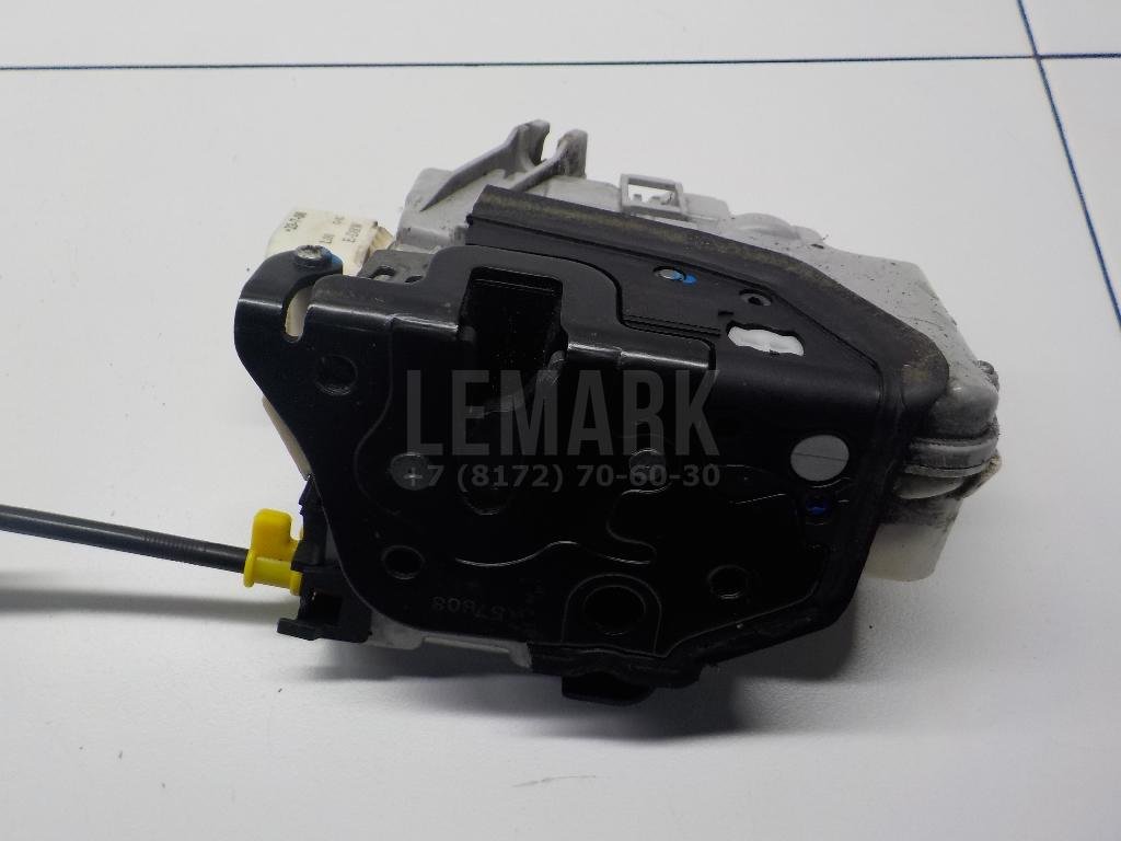 Замок двери передней правой