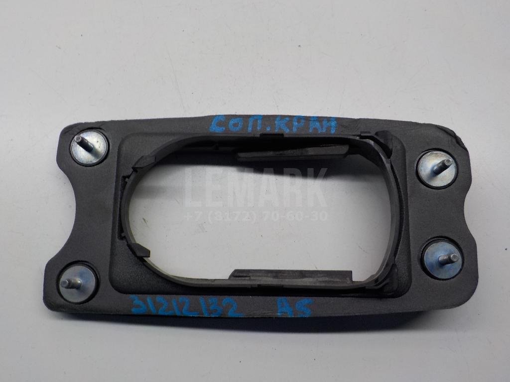 Кронштейн кулисы КПП для  Audi A3 [8P1] 2003-2013