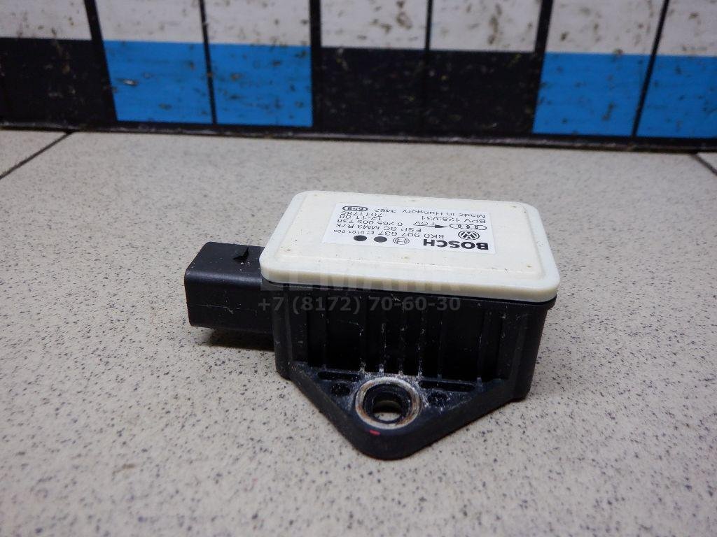 Датчик ускорения