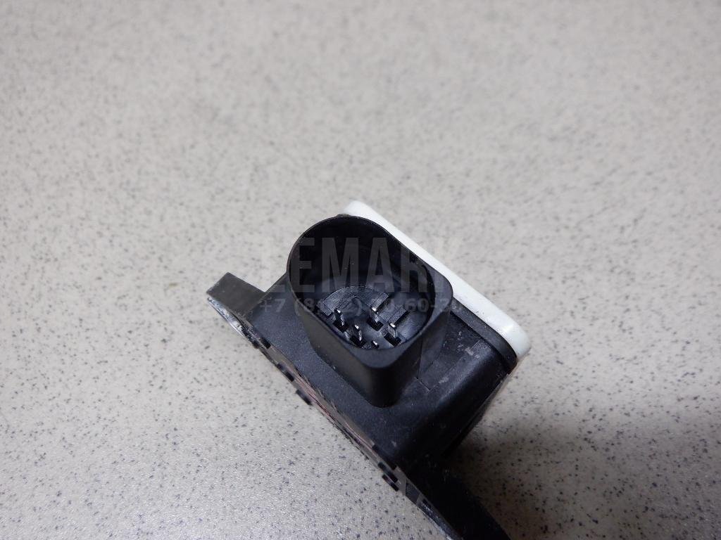 Датчик ускорения