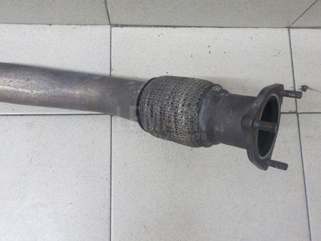 Приемная труба глушителя