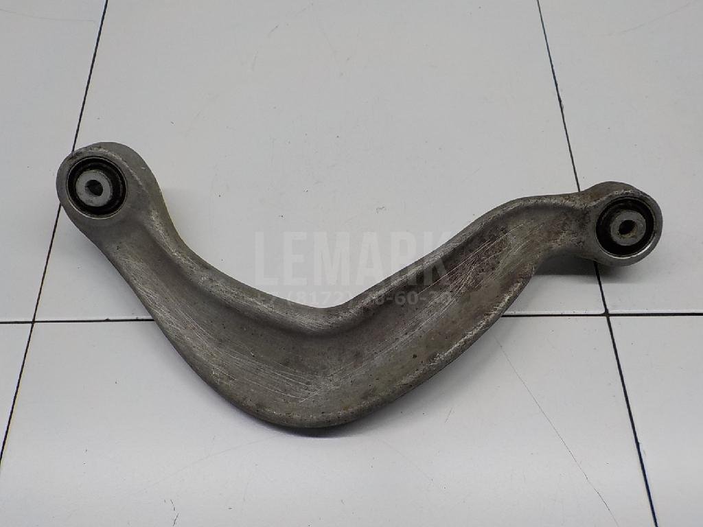 Рычаг задний верхний правый