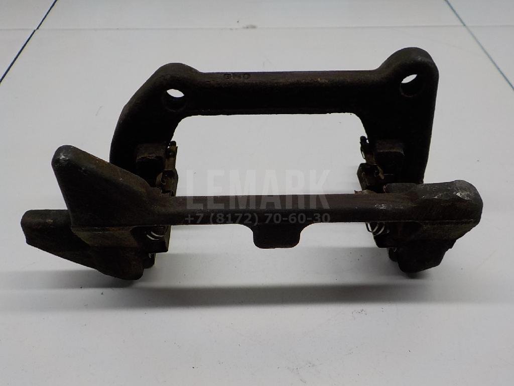 Скоба суппорта заднего правого