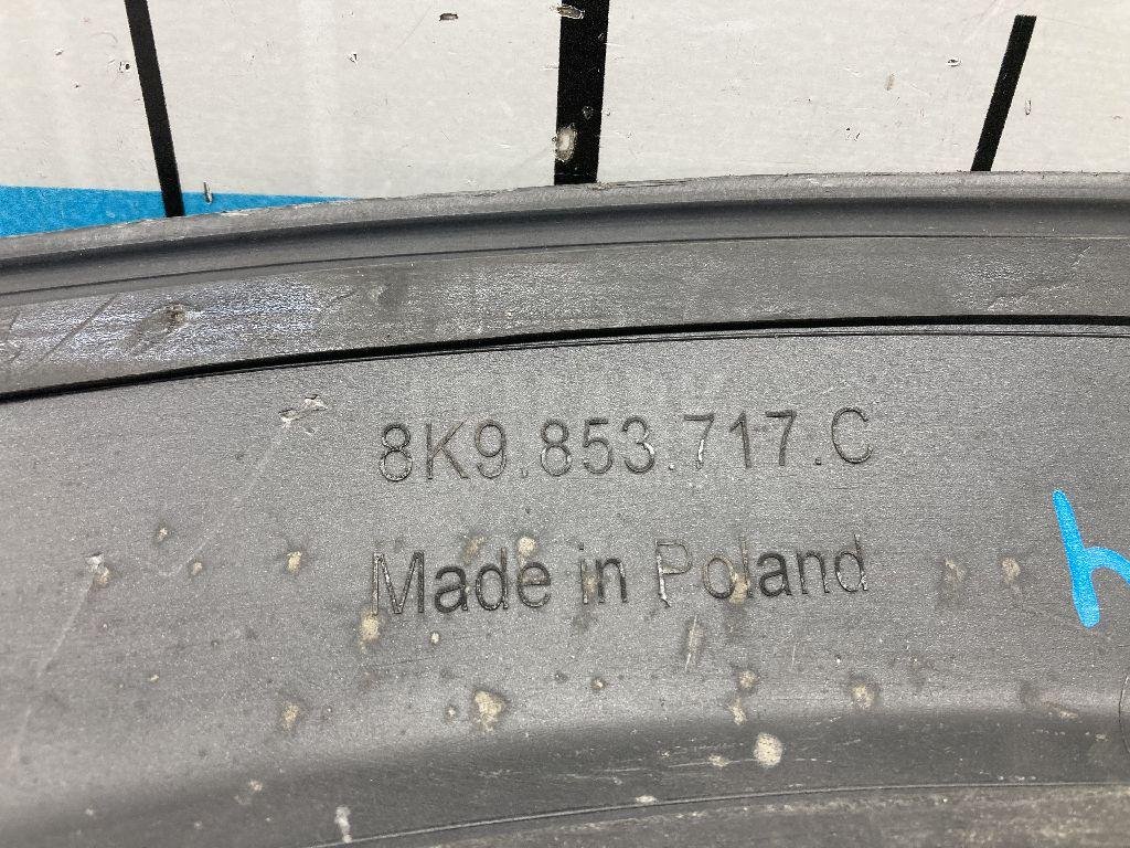 Накладка переднего крыла левого