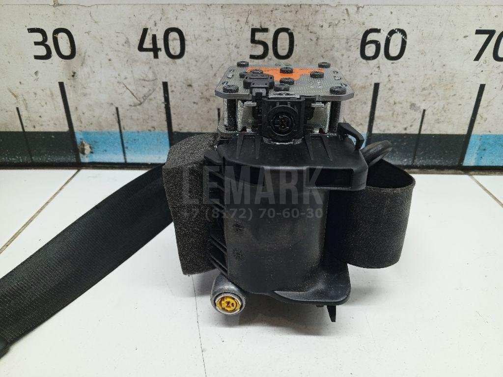 Ремень безопасности с пиропатроном