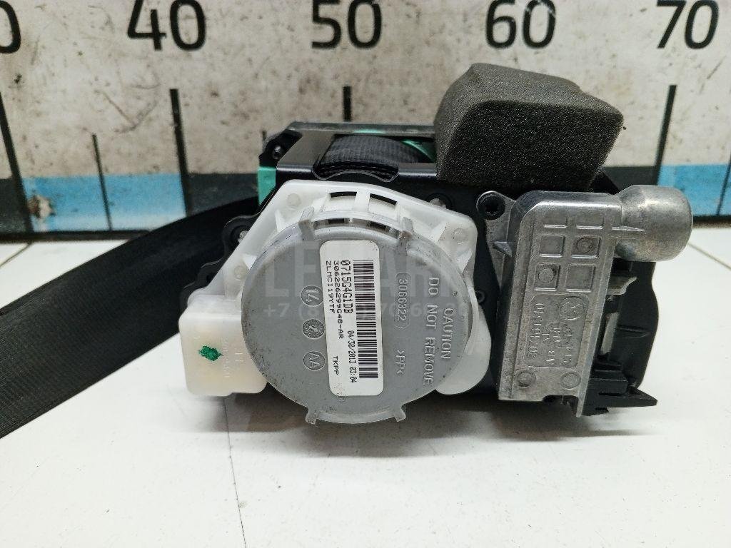 Ремень безопасности с пиропатроном