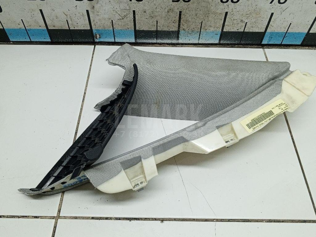 Обшивка багажника