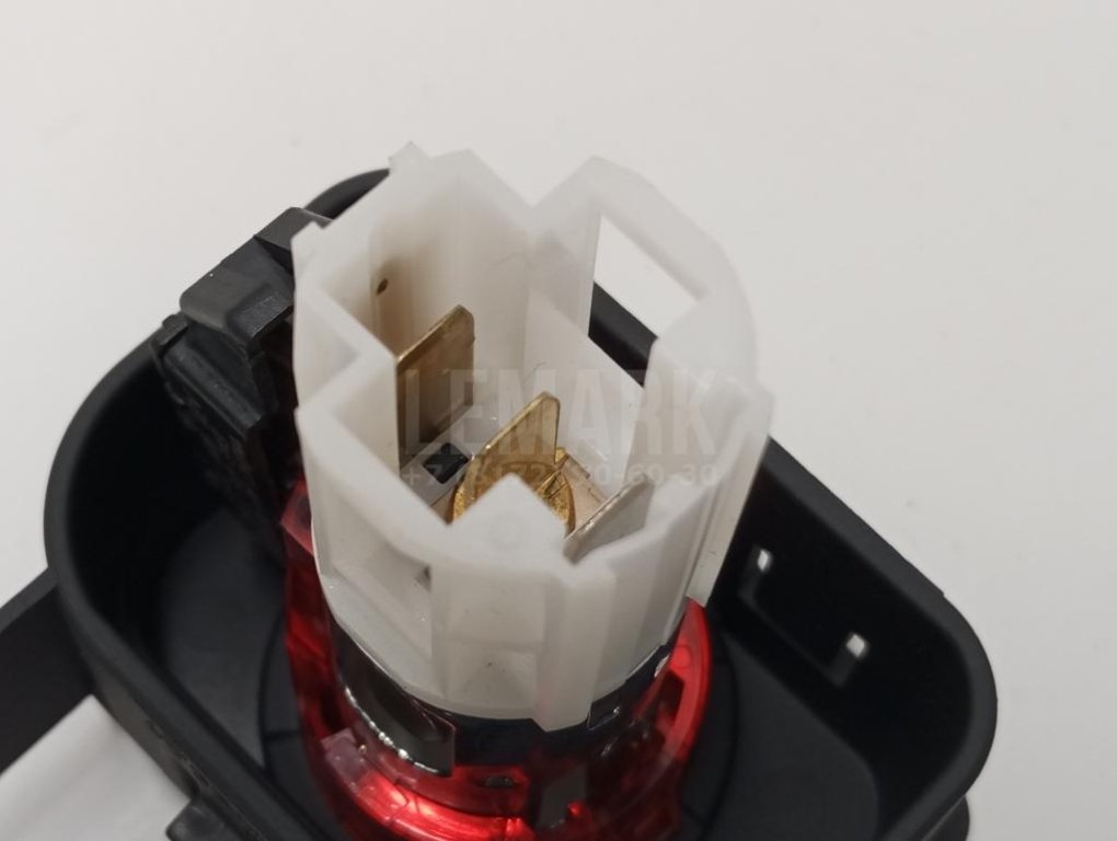 Гнездо прикуривателя