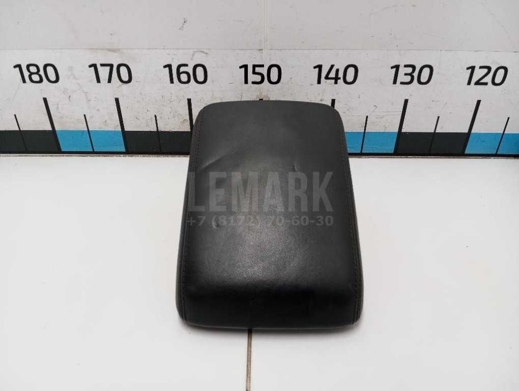 Подлокотник