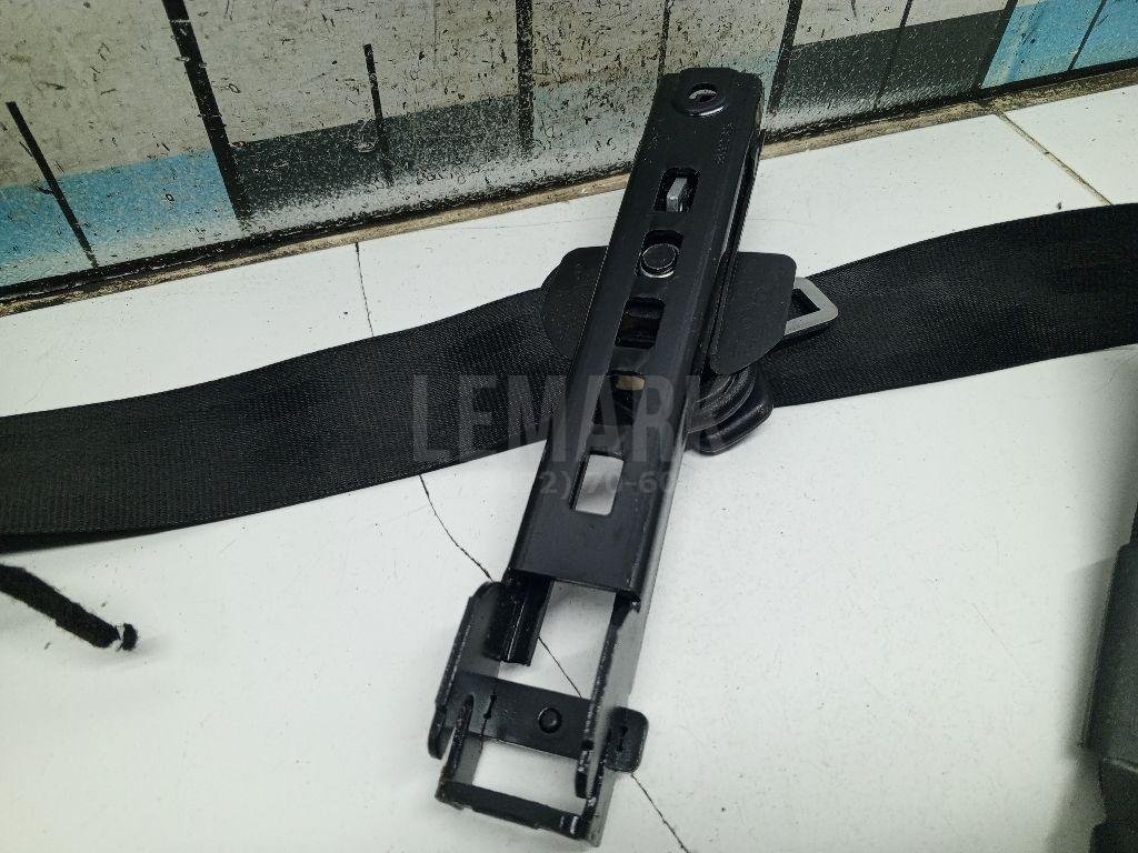 Ремень безопасности с пиропатроном