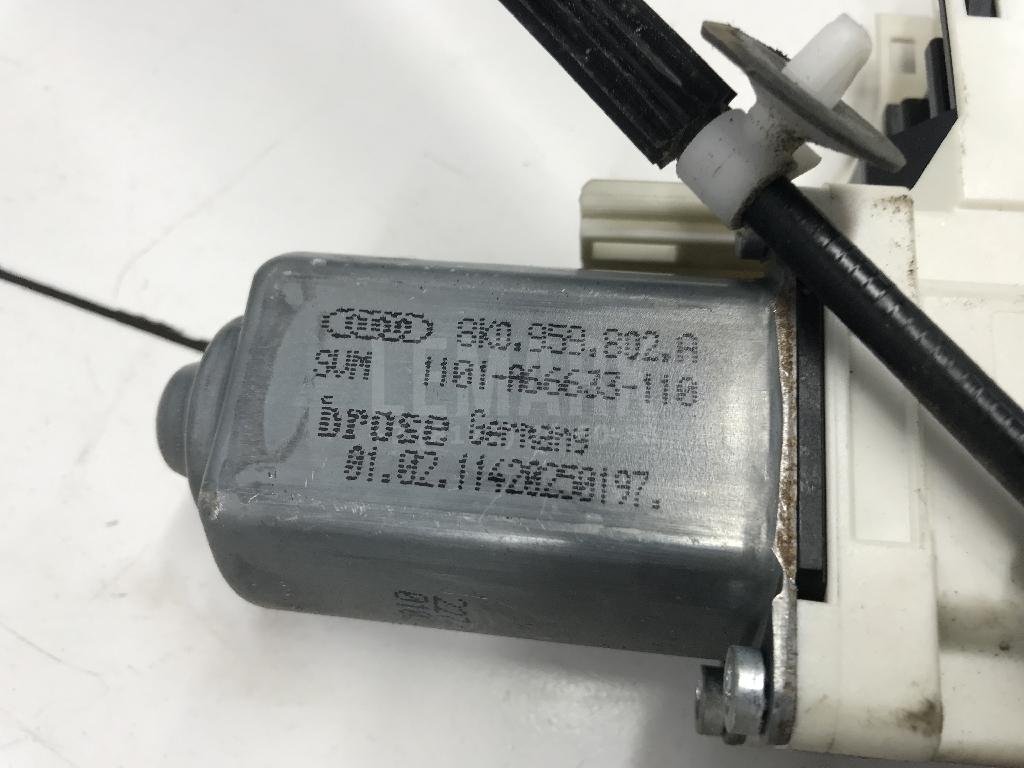 Стеклоподъемник электр. передний правый