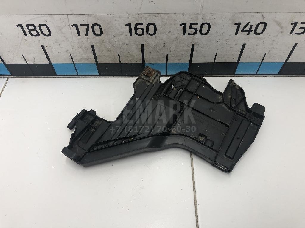 Кронштейн крепления фары