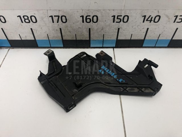 Кронштейн крепления фары