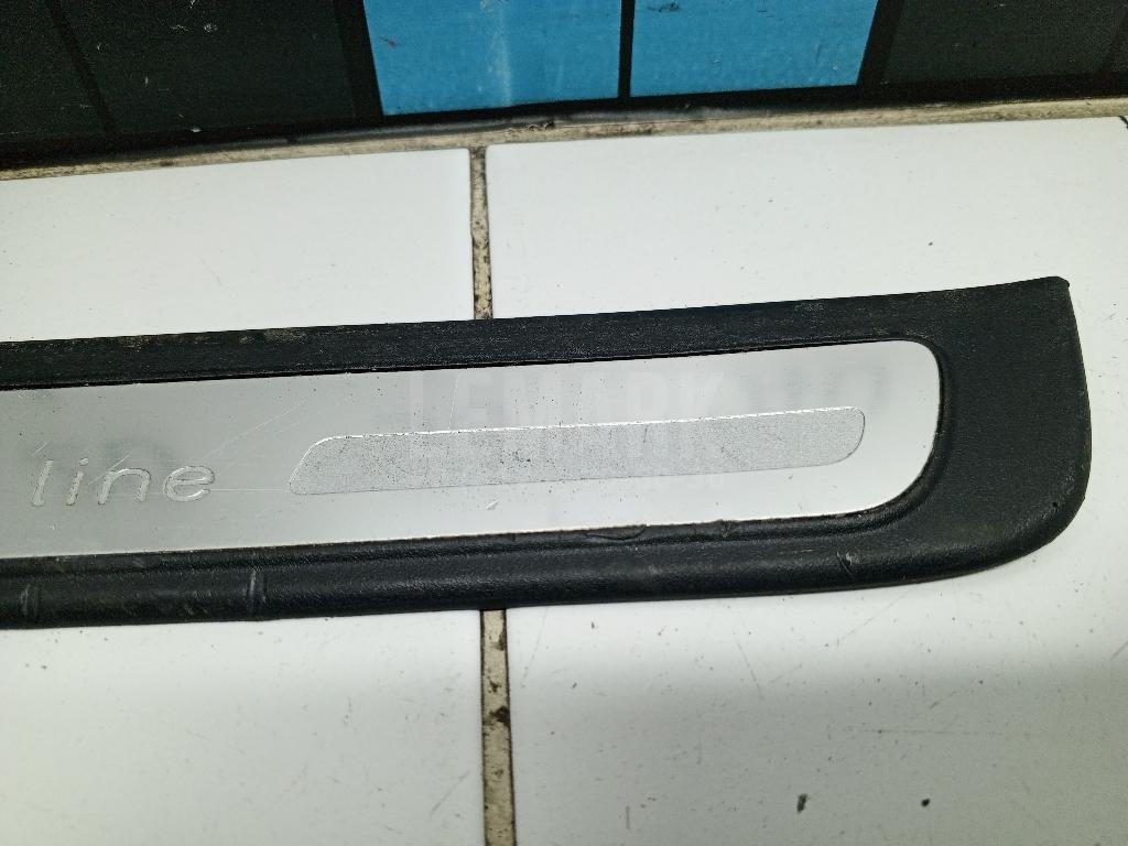 Накладка порога (внутренняя)