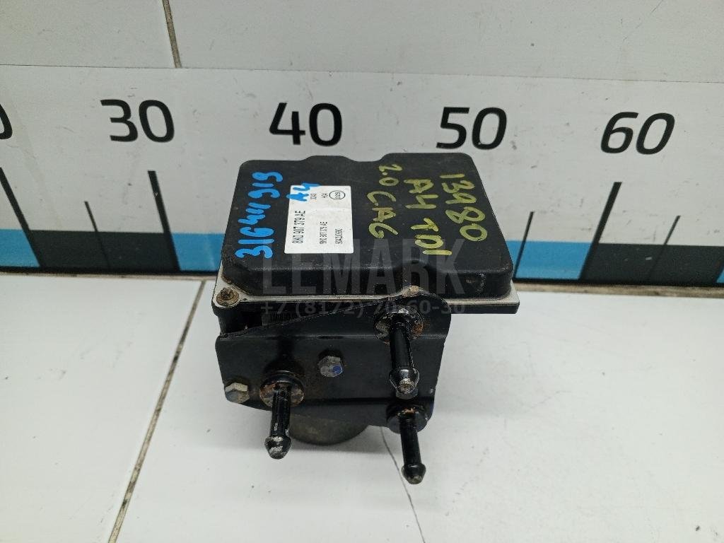 Блок ABS (насос) для  Acura MDX 2001-2006