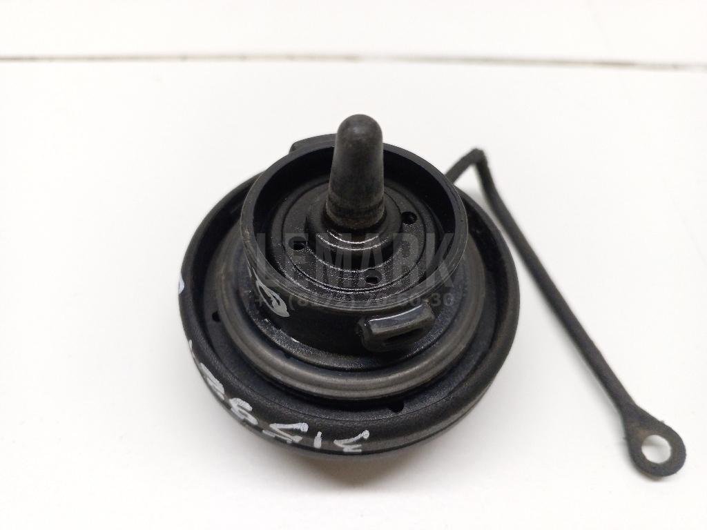 Крышка топливного бака