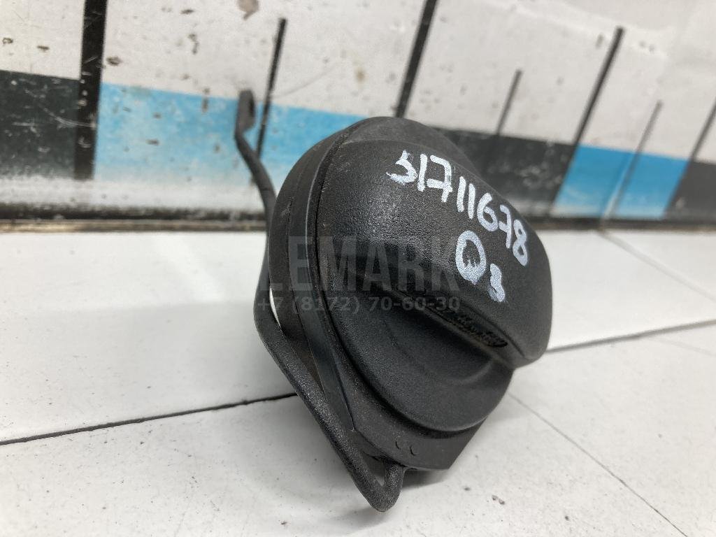 Крышка топливного бака