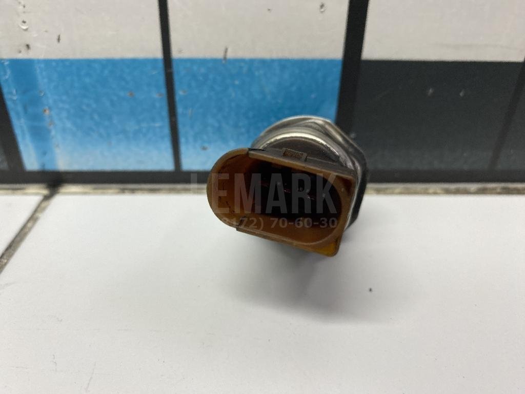 Датчик давления топлива