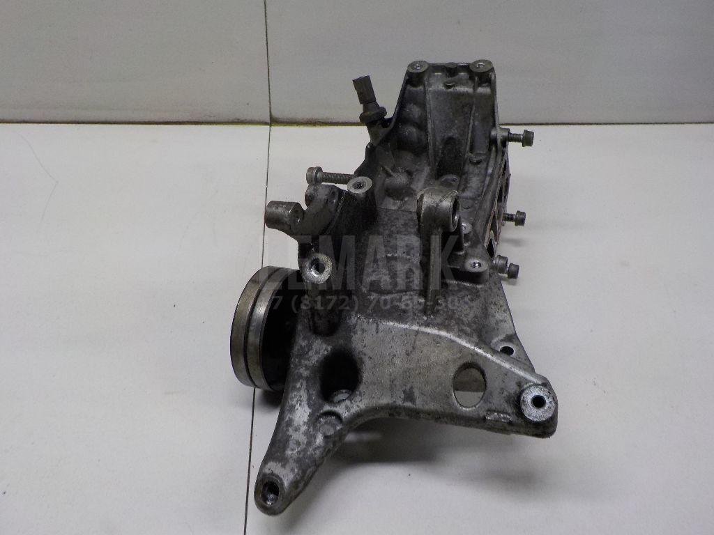 Кронштейн генератора