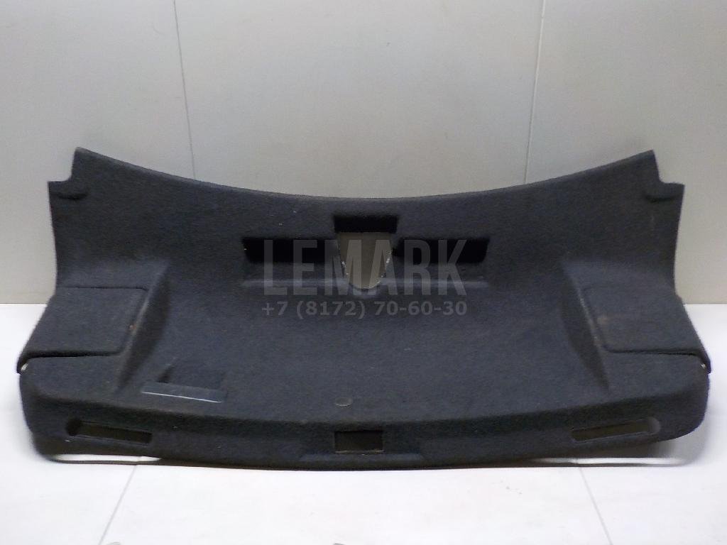 Обшивка крышки багажника