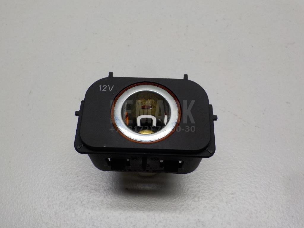 Гнездо прикуривателя