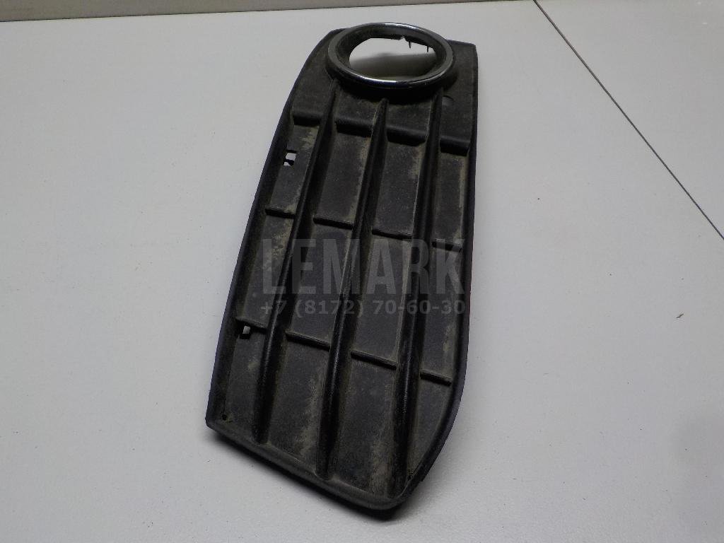 Решетка в бампер левая