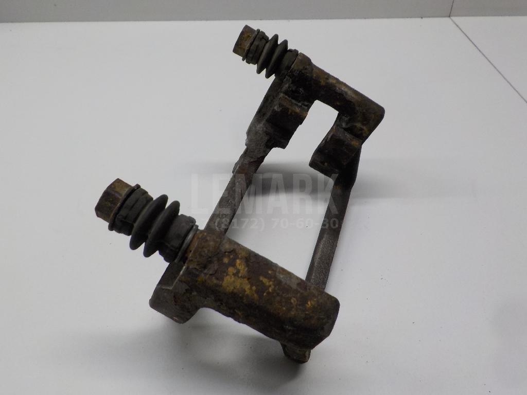 Скоба суппорта заднего левого