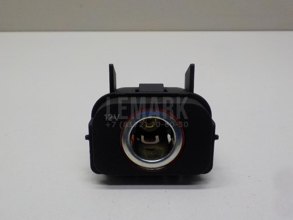 Гнездо прикуривателя