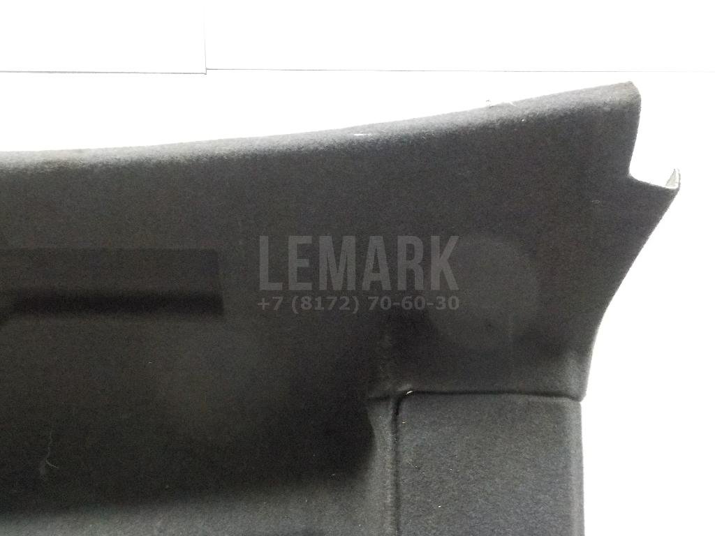 Обшивка крышки багажника