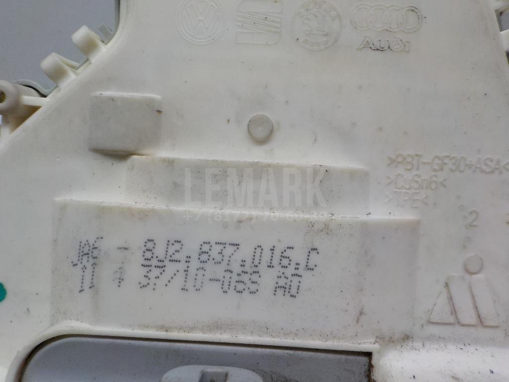 Замок двери передней правой