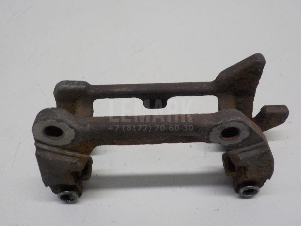 Скоба суппорта заднего правого