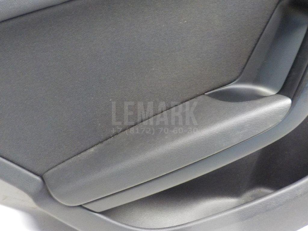 Обшивка двери задней левой