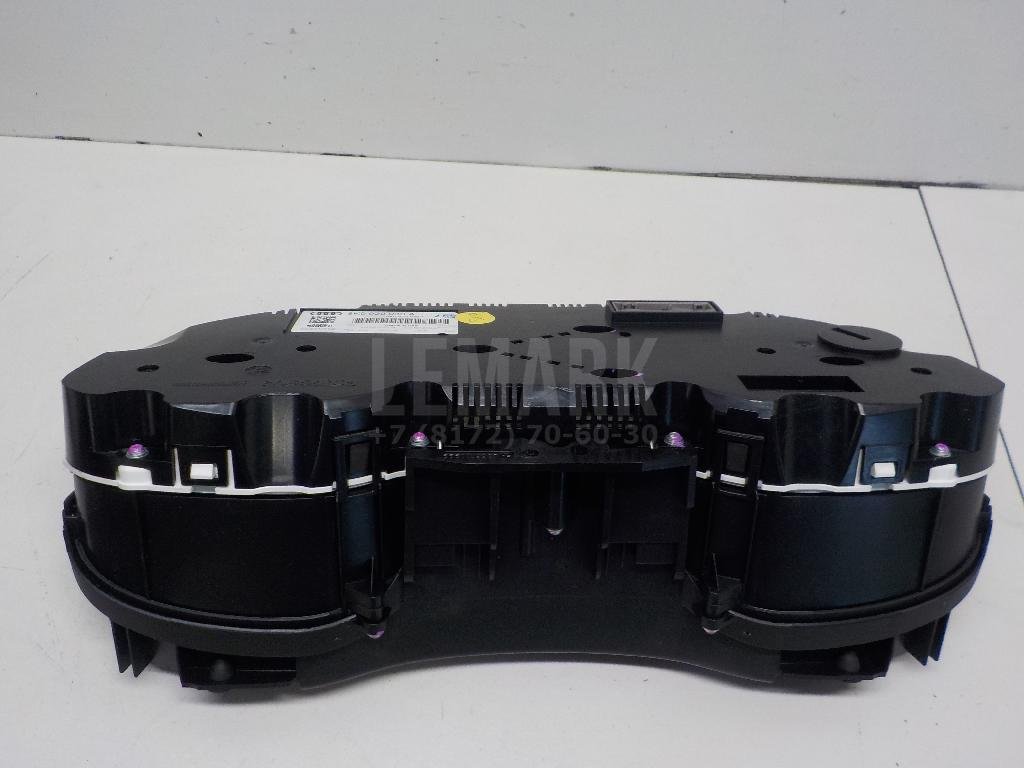 Панель приборов