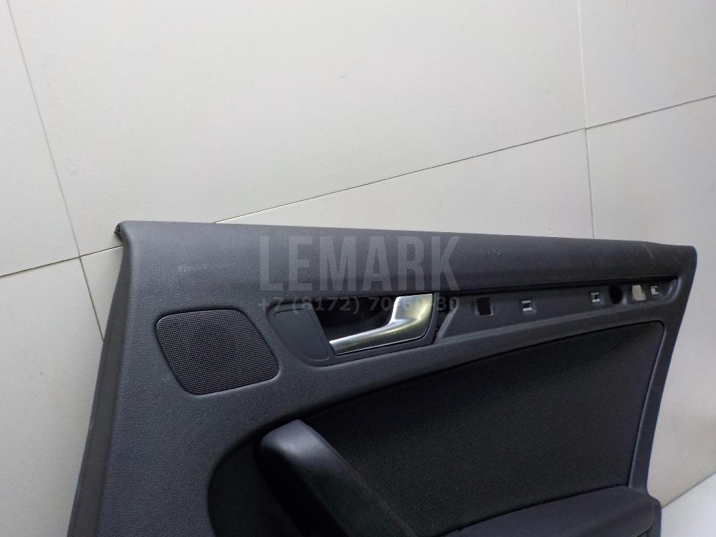 Обшивка двери задней правой