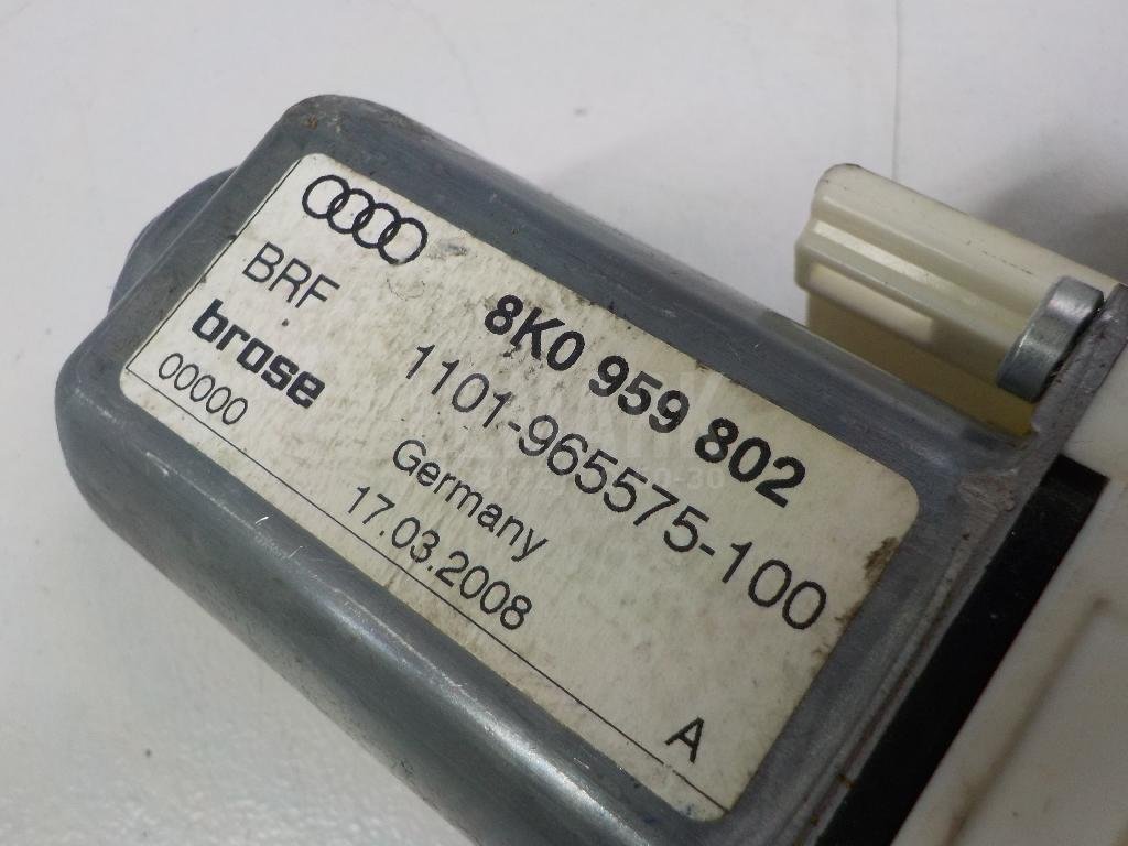 Стеклоподъемник электр. передний правый