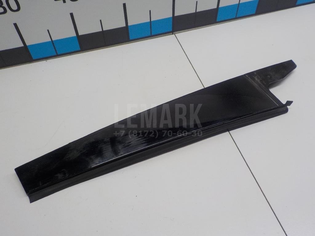 Накладка двери задней левой