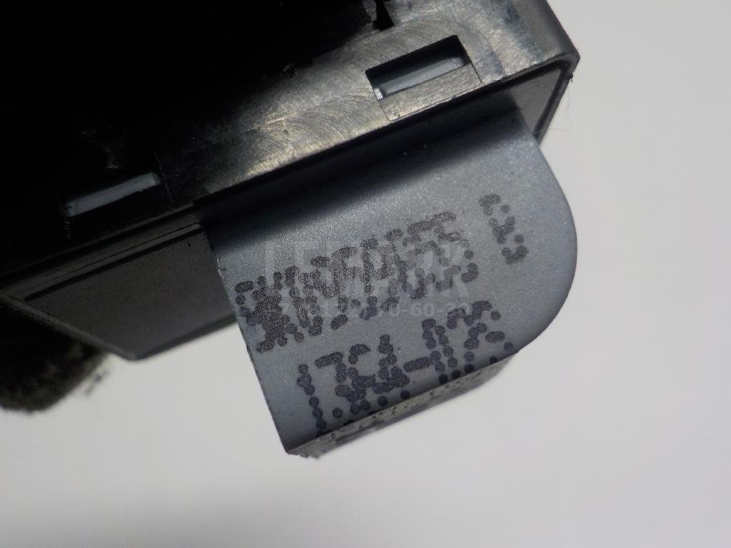 Кнопка стеклоподъемника