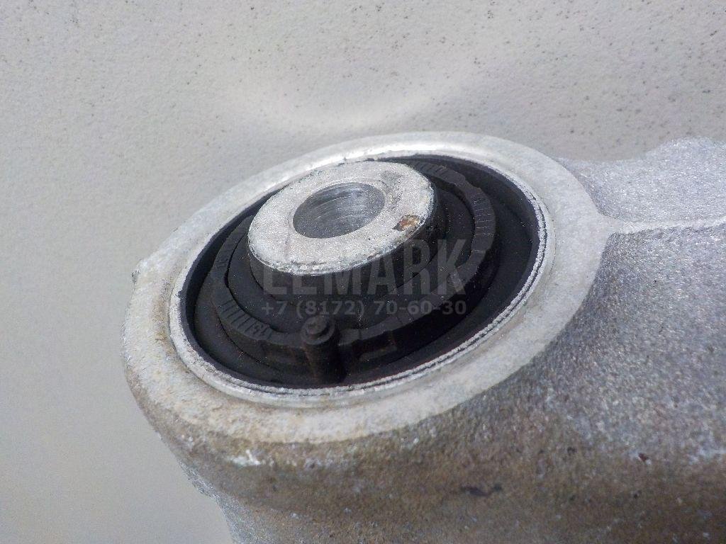 Рычаг задний нижний правый