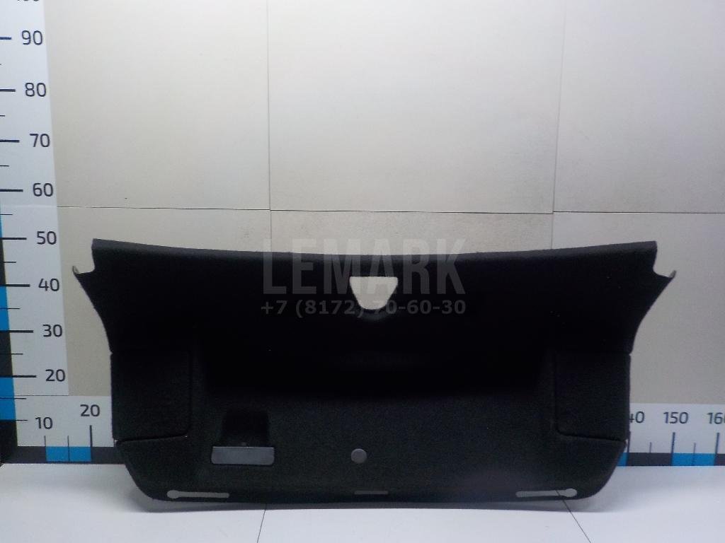 Обшивка крышки багажника