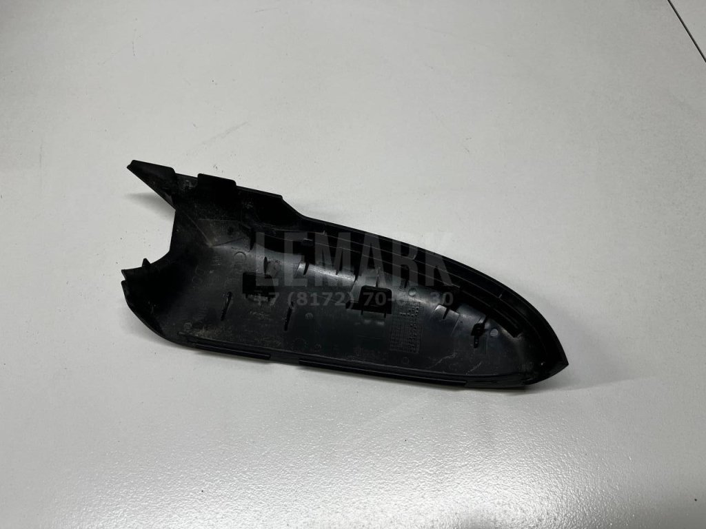 Накладка зеркала правого