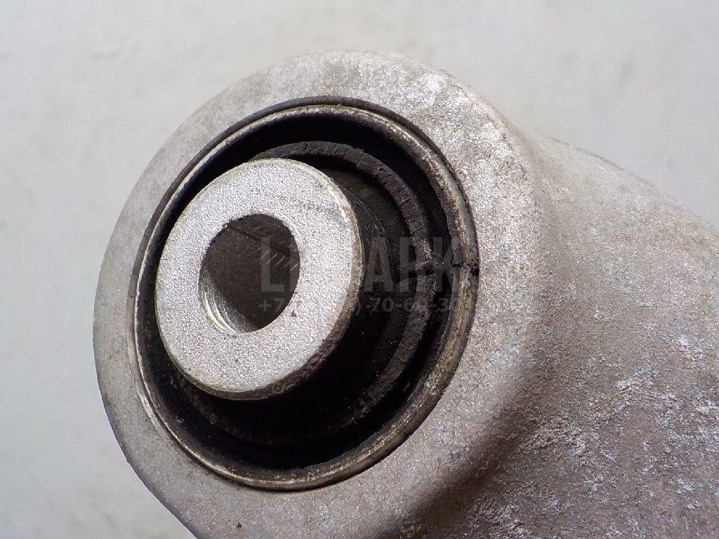 Рычаг задний верхний правый