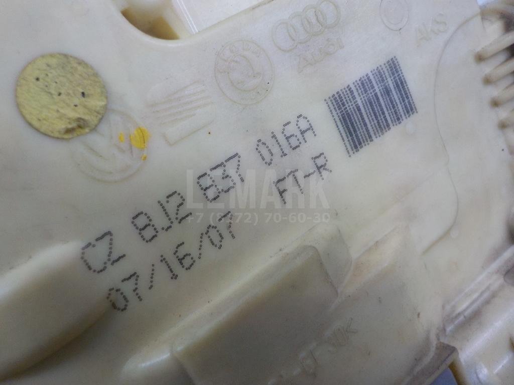 Замок двери передней правой