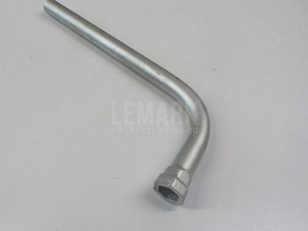 Ключ баллонный для  Audi A3 [8PA] Sportback 2004-2013