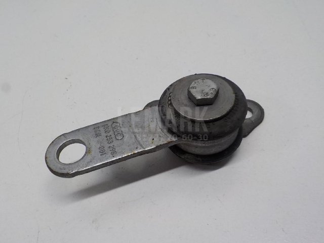 Кронштейн глушителя