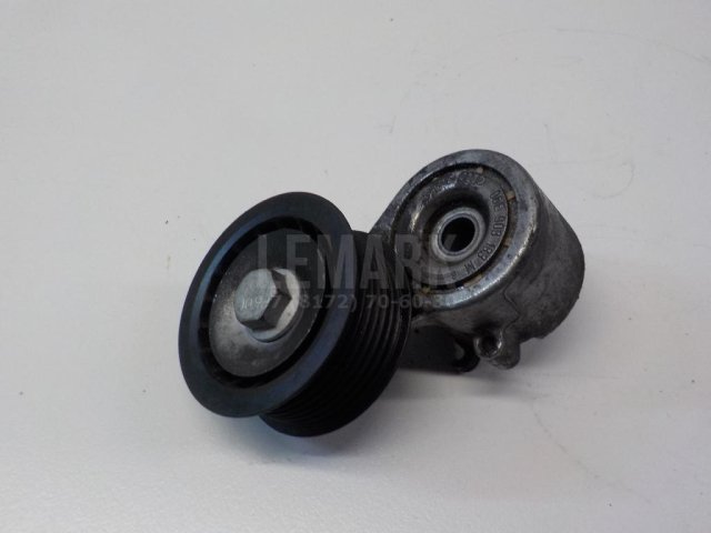 Ролик руч.ремня с кронштейном