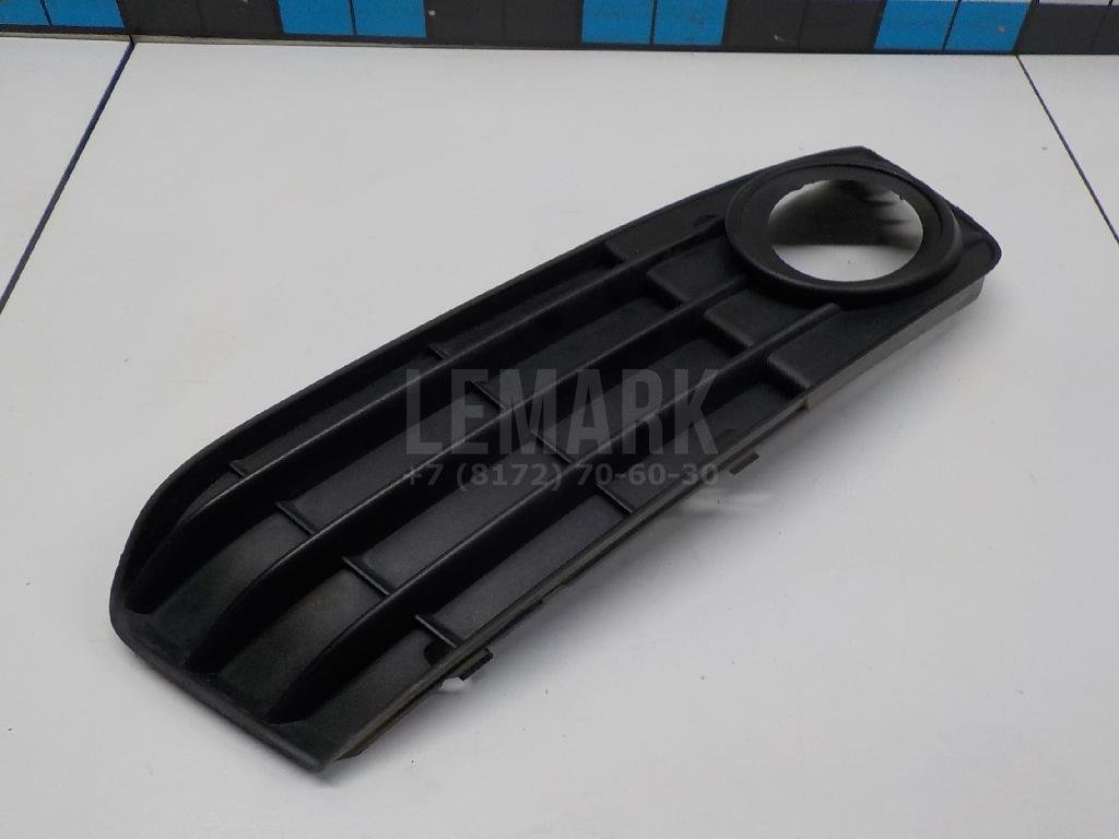 Решетка в бампер правая