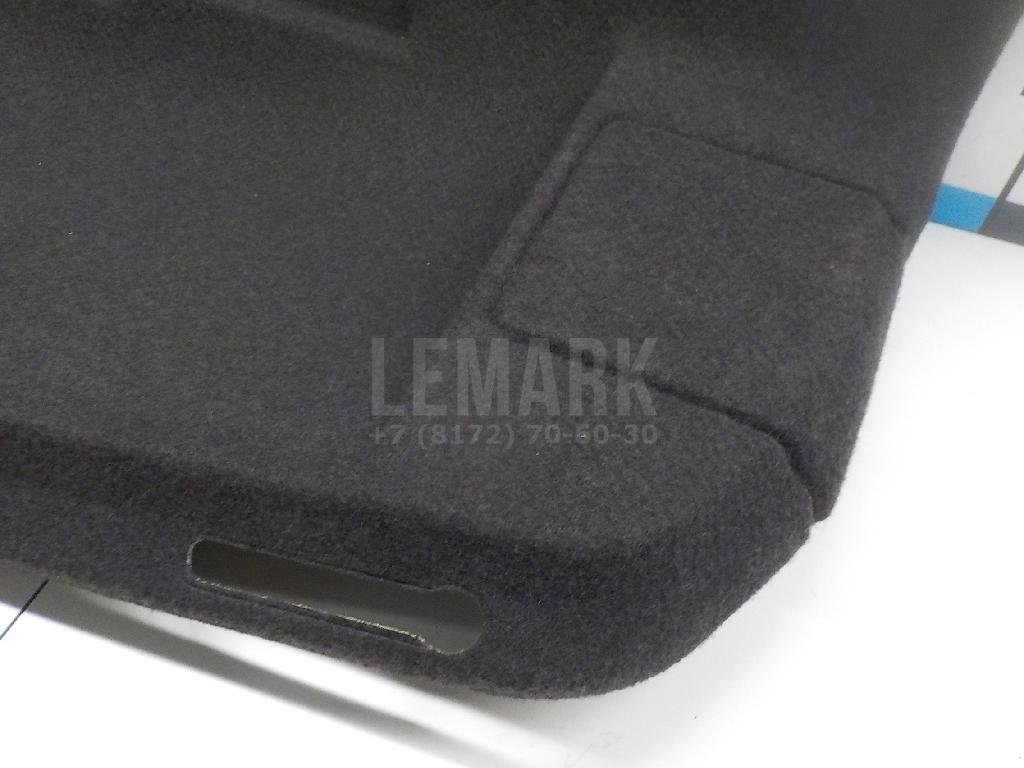 Обшивка крышки багажника