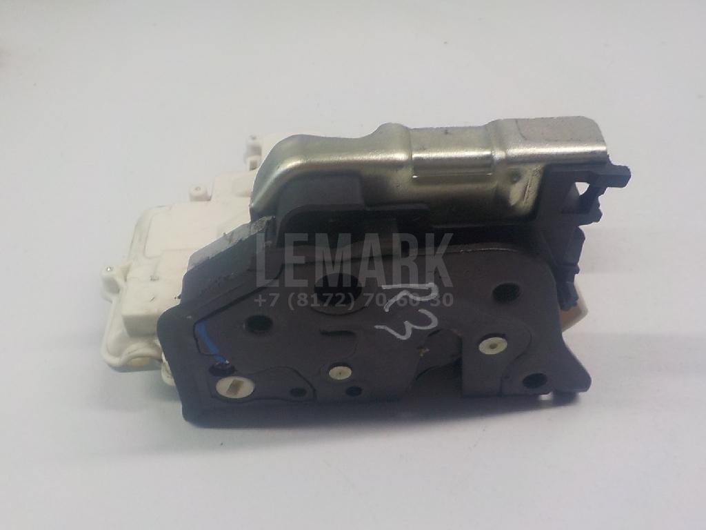 Замок двери задней правой